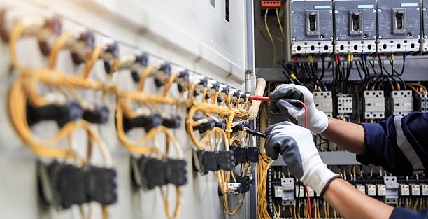 Professional Electrician technician working in Morgan Hill, PA